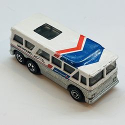 Vintage 1980 Hot Wheels Mainline MCI MC-8 Greyhound American Cruiser Bus Loose