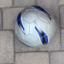Size 4 futsal ball