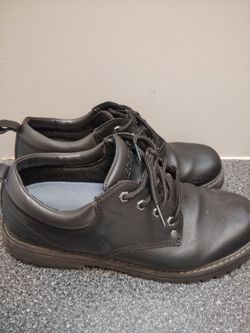 Skechers "Tom Cats" Men’s Black Leather Work / Casual Oxfords - Size 11 (SN 6618)