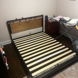 Queen Bed Frame 