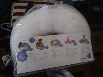 Boppy pillow