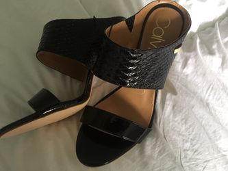 Calvin Kline heels size 10 never worn