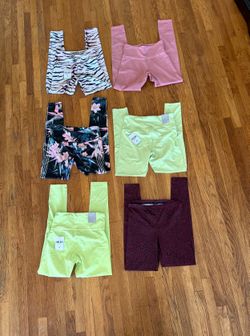 New Gym Pants/Leggings Bundle (5 Small, 1 Medium)