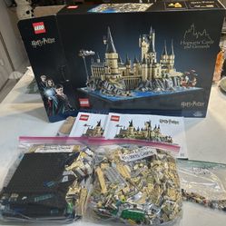 LEGO Harry Potter: Hogwarts Castle and Grounds (76419)