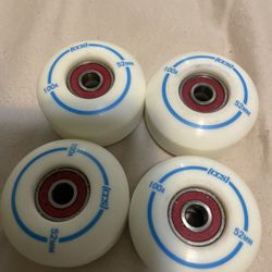 Skateboard Wheels Professional Qaulity New With Bearings 
