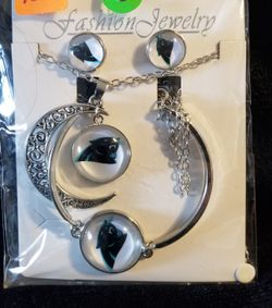 Carolina Panthers 3 pc set necklace, earrings and bracelet