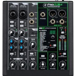 Mackie ProFX6v3 6-channel Mixer with USB and Effects Was 200$ Originally 