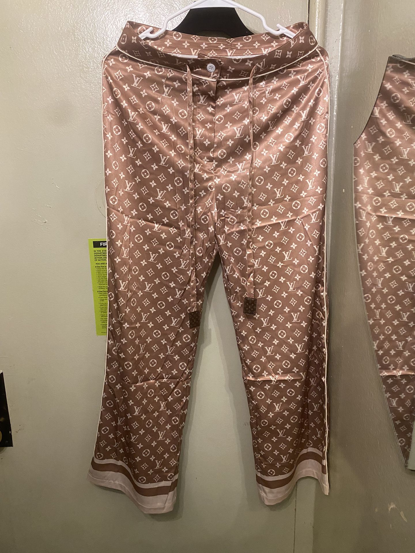 louis vuitton pyjamas｜TikTok Search