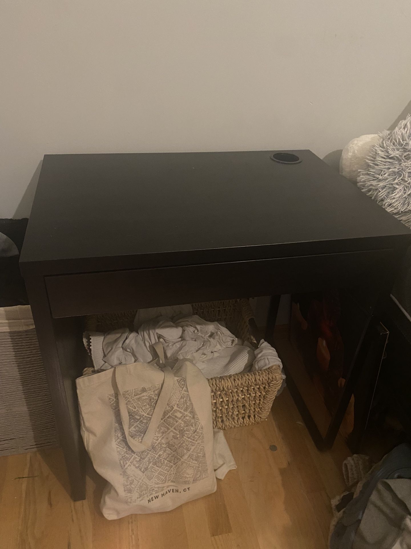 Black Desk (IKEA MICKE Model)