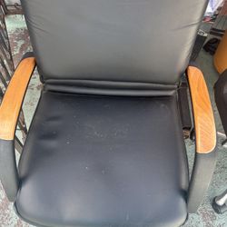 🔥🔥Rolling Chair (Wood Arms)Leather 