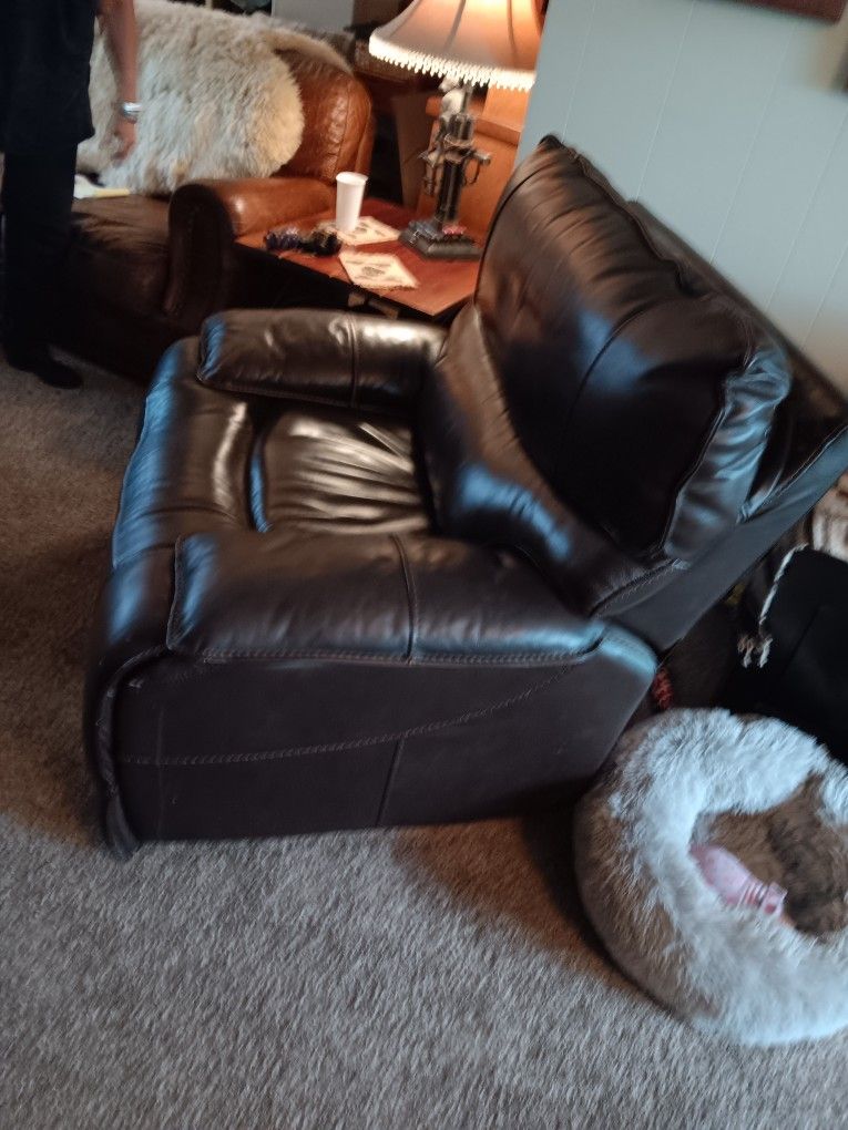 Oversized Electric Recliner