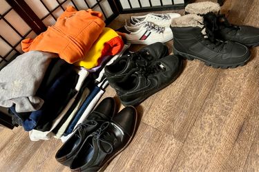 Men clothes size M-L all for $20