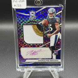 2019 Panini Spectra Neon Purple Prizm #212 Marquise Brown Rookie RC Three Color Player Worn Patch Relic Auto RPA #/35