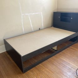 Twin Black Bed Frame With Mattress