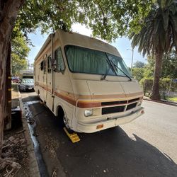 RV Tráiler 