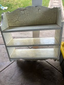 Wall shelf