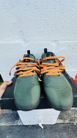 Jordan Grind Dark Green  Size 9 