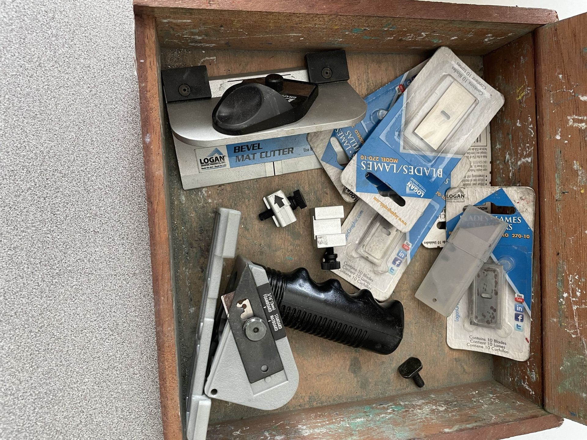 Logan Compact Mat Cutter 350 for Sale in Tumwater, WA OfferUp