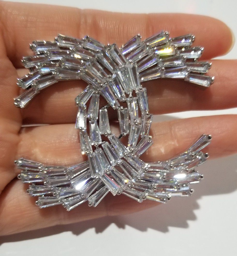 Chanell Cz diamond Pin brooch