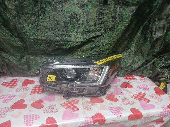 2020 Subaru Outback Legacy Left Headlight