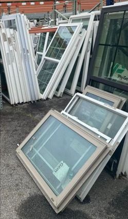 Hurricane Rated Impact Window – For Sale