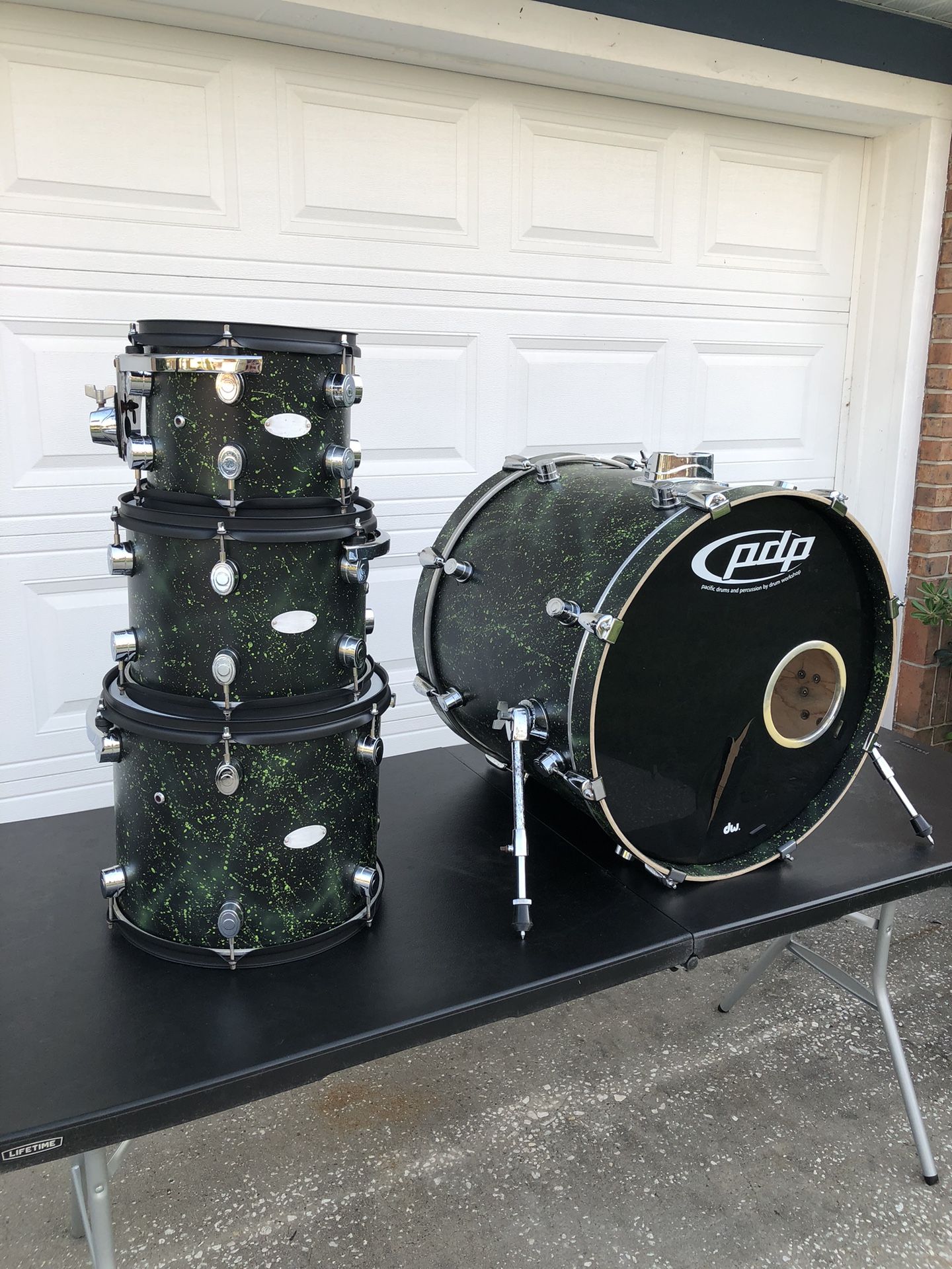 PDP F Series Drum Set