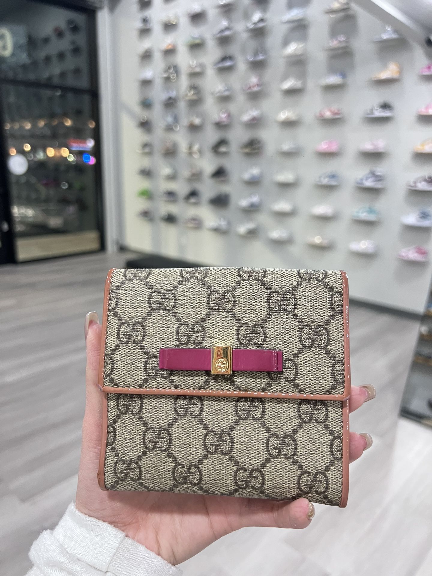Authentic Gucci GG Bi-fold Wallet With Pink Bow