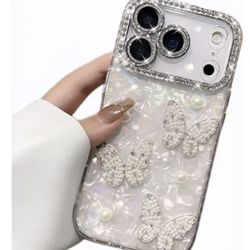 💖 iPhone 17 Pro Butterfly Case + Strap – New $10