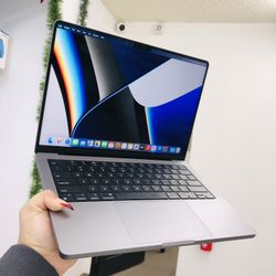 MacBook Pro M1 Pro 32gb Ram 512gb SSD 