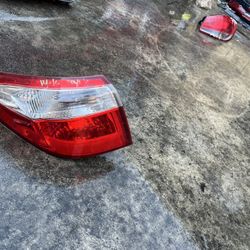 2014 2016 toyota corolla driver left taillight 