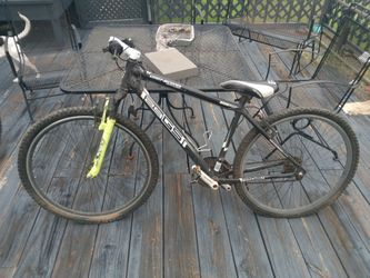 Genesis G29 Bicycle