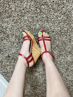 Red Wedges