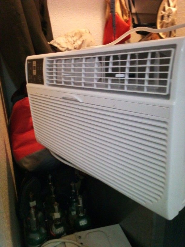 Seasons Air-conditioner ,12000 Buh
