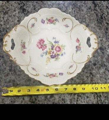 Early Vintage Johann Seltmann Vohenstrauss Bavaria Germany Floral Gold Trim Bowl