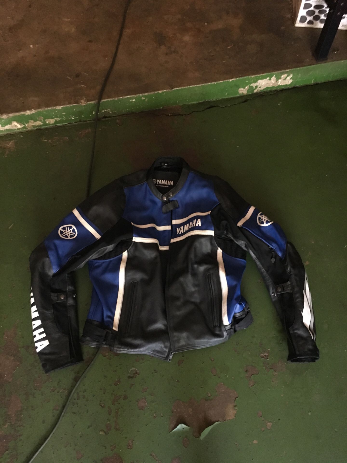 Yamaha motorcycle jacket (XL)