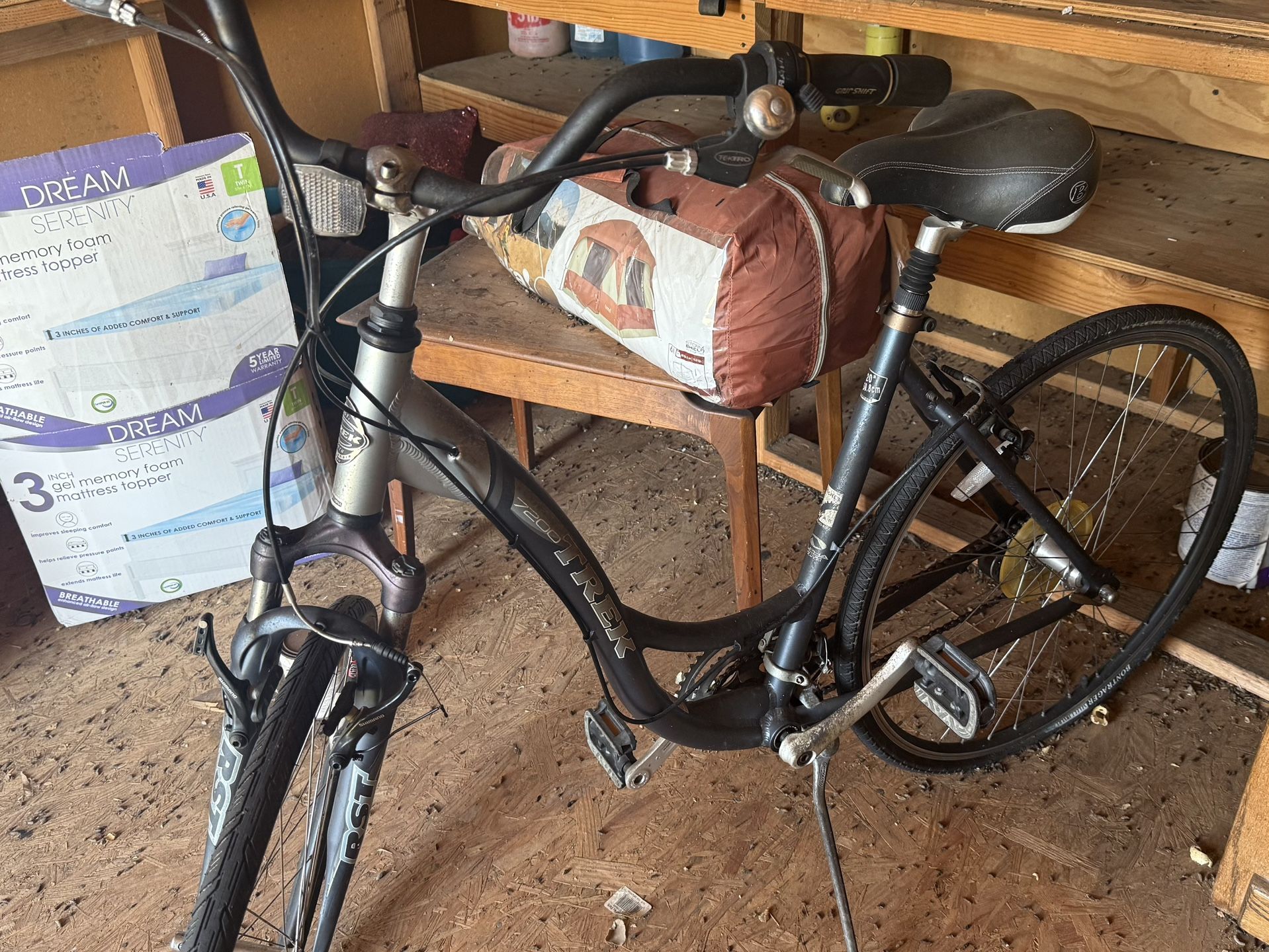 7200 Trek Bike
