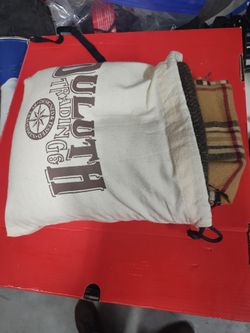 Lot of 3 scarfs and Duluth trading co bag