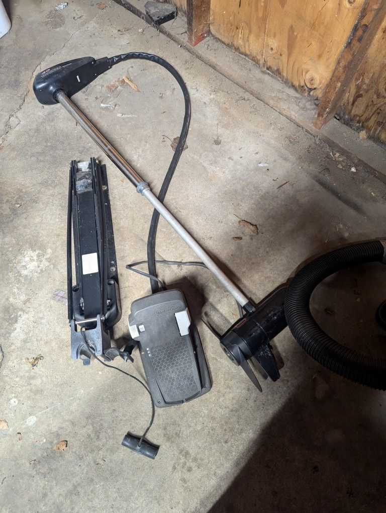 Tracker Trolling Motor 12 Volt 40"Shaft