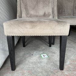 6 Safavieh Dining Room Chairs 