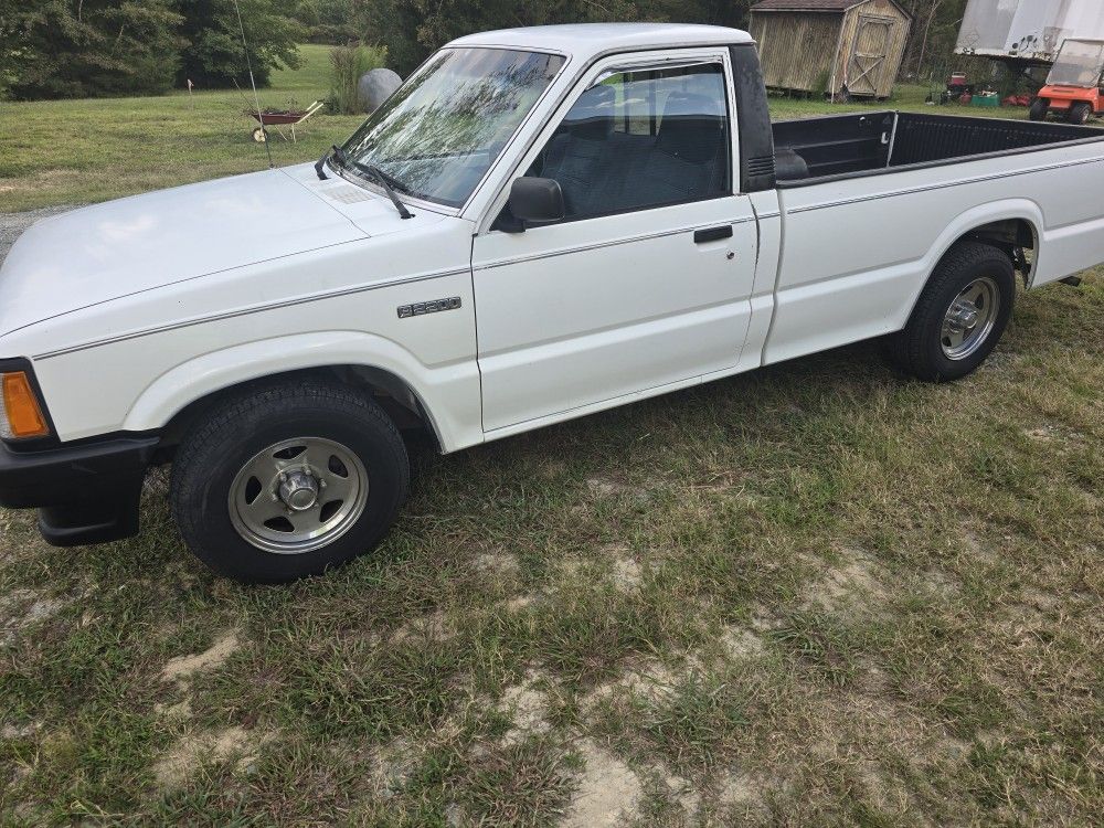 1993 Mazda B-Series Pickup