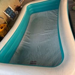  Pool And Colorful Foam Tile Mat