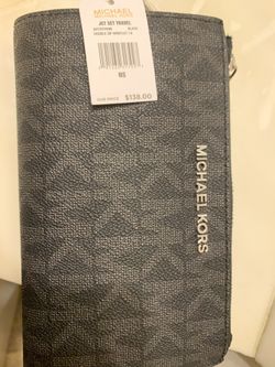 Michael Kors Wristlet Wallet