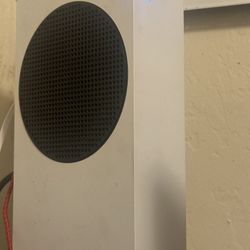 Xbox Series S Looking For Offers