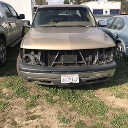 1999 Chevy Silverado Part Out