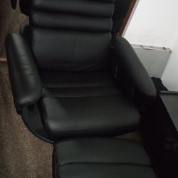 Massag Chair W/ Ottoman