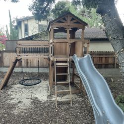 Sterling Point Swingset 