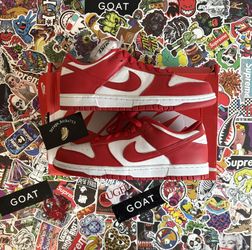 Sz 8- Nike Dunk Low