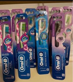Oral B toothbrush