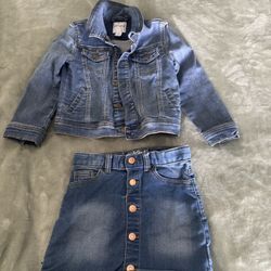 Girl Clothes ( 4T)