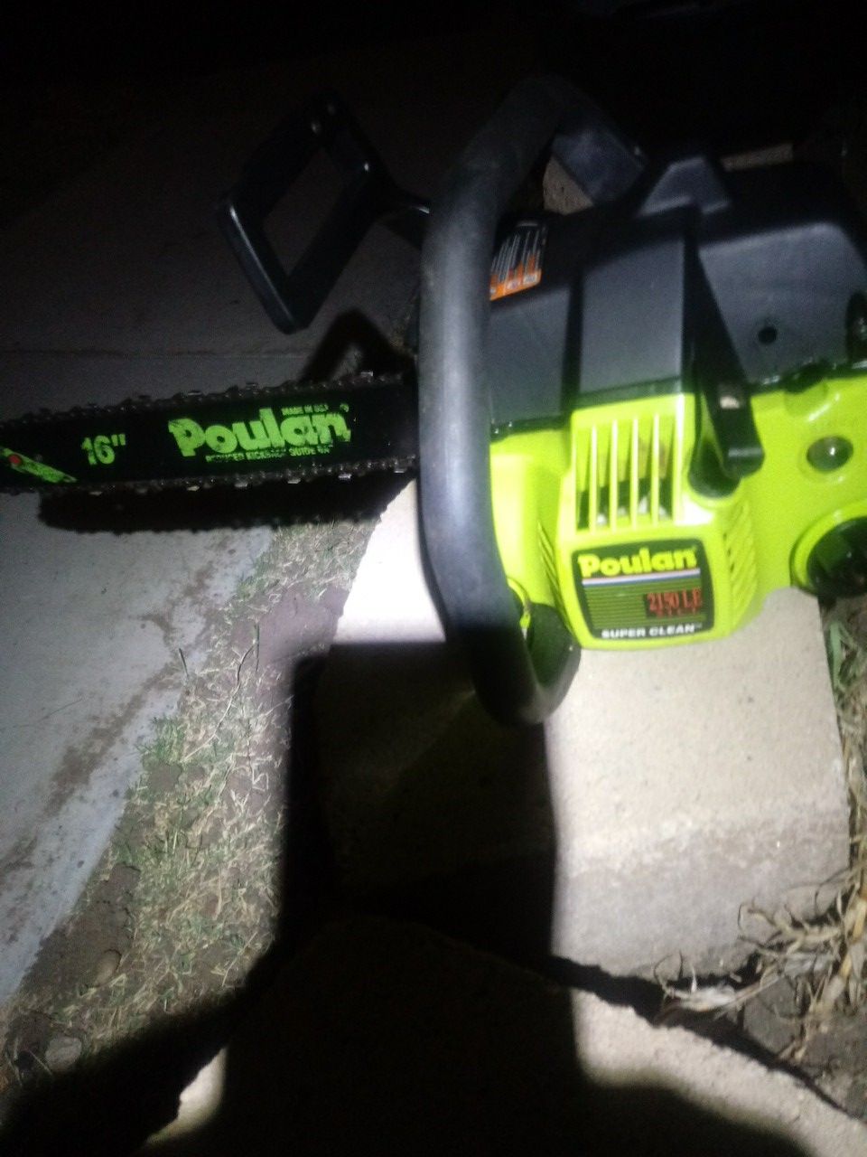 Poulan 16in reduced kickback bar chainsaw made in USA. Works Runs starts on first pull. 60.bucks o.b.o.